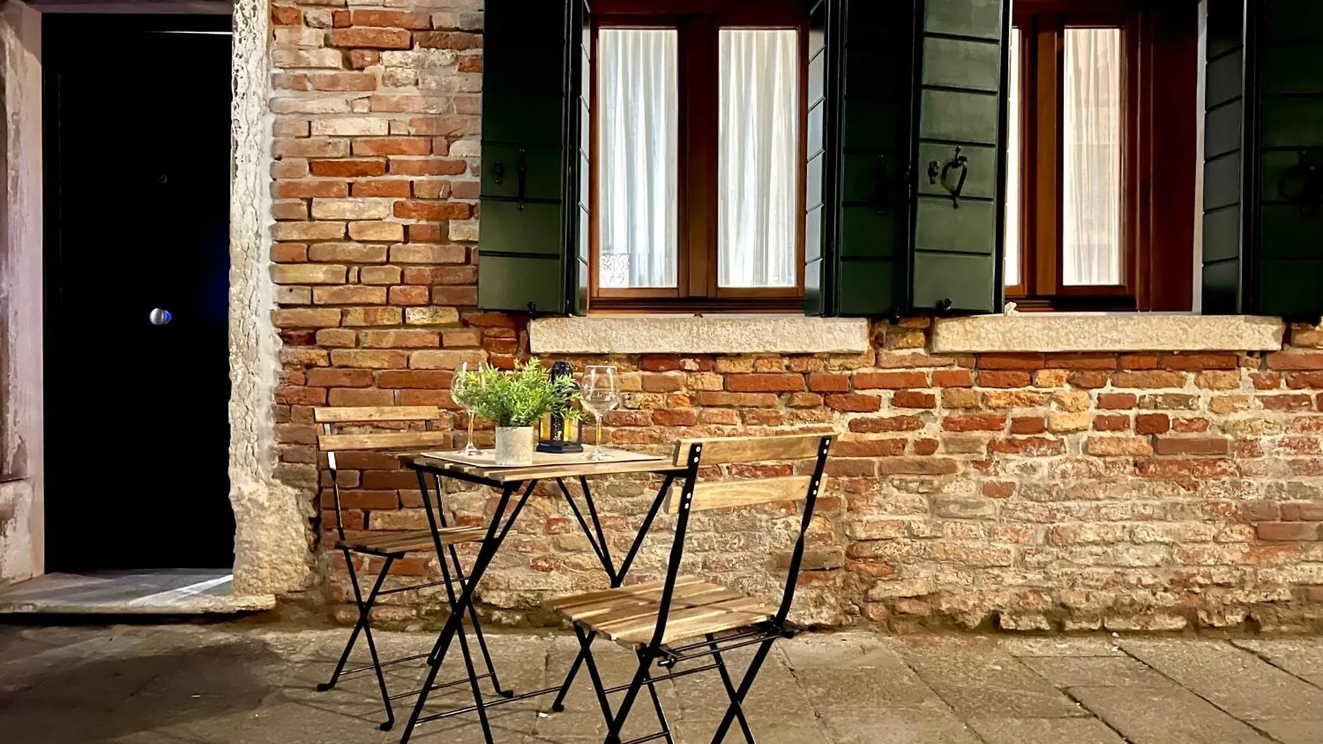 דירות ונציה Residenza Scala Del Bovolo 0*,  איטליה